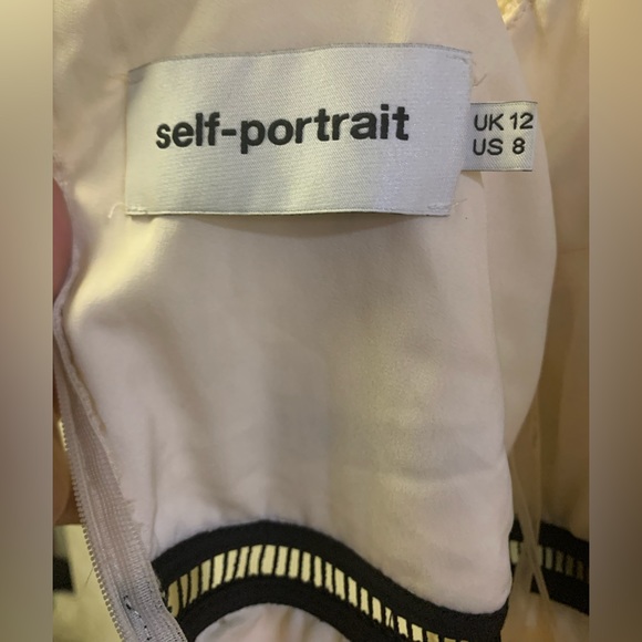 Self-Portrait Cream &Black Guipure Lace Sleeveless Midi Dress - Picture 9 of 16